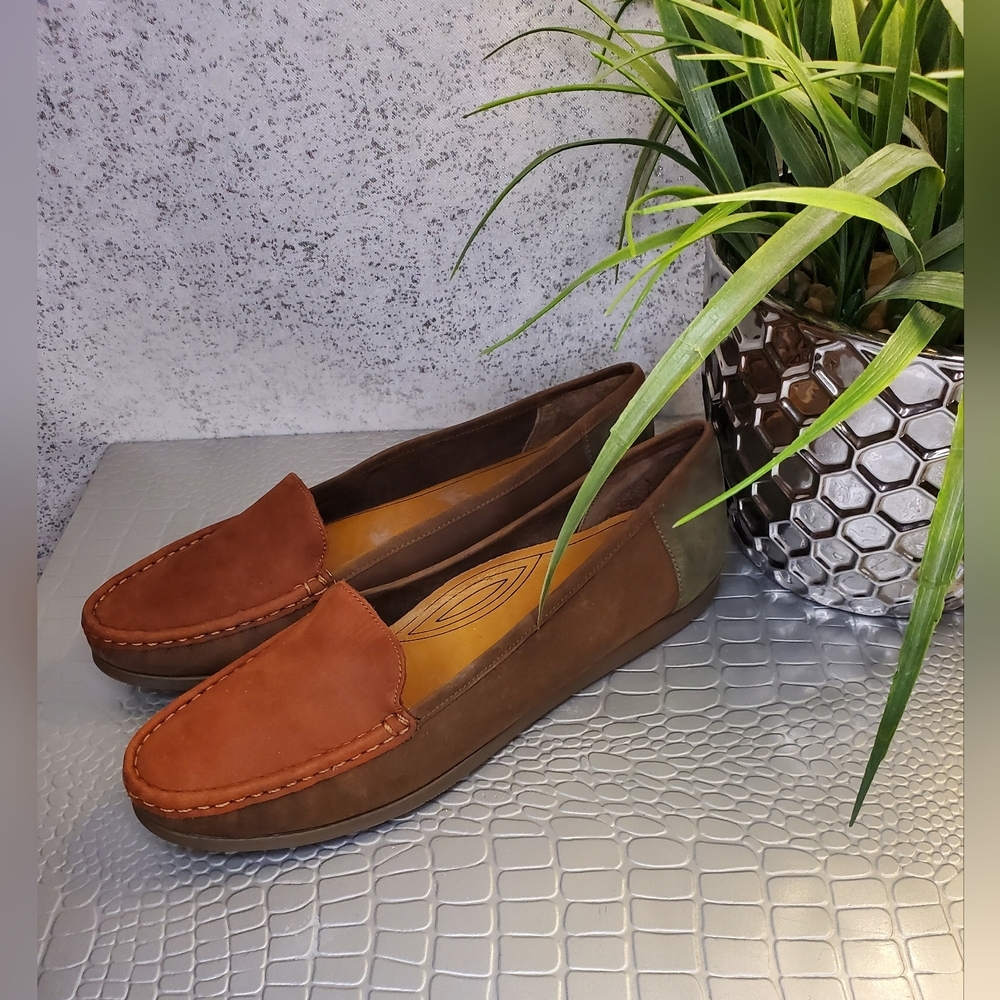 Cobbie Retroflex Sistem Suede Loafers